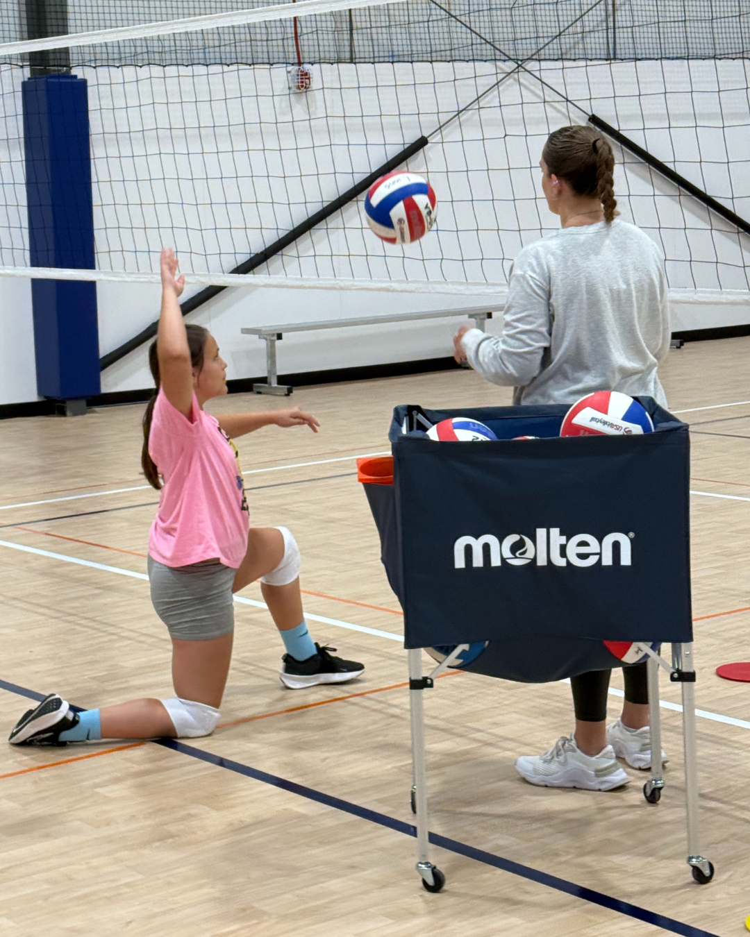 Sawmill Sports Hub has sports-specific camps including volleyball! Led by elite coaches, kids will learn fundamentals and build upon them all week to improve their skills. Active gameplay, tons of fun! Join now.