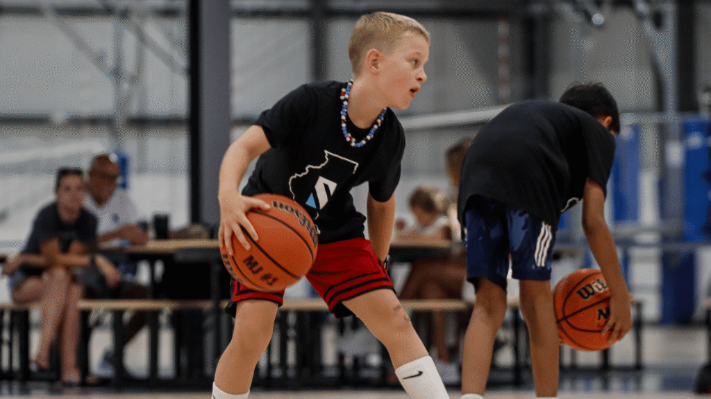 Monday Madness at Sawmill Sports Hub is powered by Spartz Sportz. Kids ages 8-13 level up in hoops.